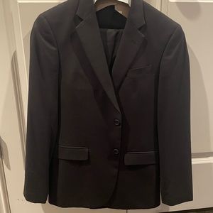 Egara Black Suit